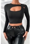 Kadın Siyah Göğüs Dekolteli Çapraz Askılı Uzun Kollu Crop Top Bluz