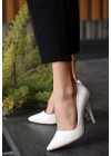 Hillar Beyaz Cilt Stiletto Ayakkabı
