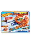 Hot Wheels İkili Yarış ve Akrobasi Pisti HTK17
