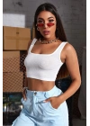 Kadın Beyaz Kalın Askılı Crop Top Büstiyer – Modern ve Şık Tasarım