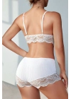 Kadın Beyaz Kaşkorse ve Dantel Detaylı Şortlu Gecelik Takım