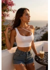 Kadın Beyaz Tek Omuzlu Çapraz Askılı Crop Top Büstiyer
