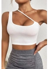 Kadın Beyaz Tek Omuzlu Çapraz Askılı Crop Top Büstiyer