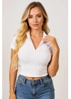 Kadın Beyaz Yarım Fermuarlı ve Kısa Kollu Crop Top Bluz – Şık, Rahat ve Kolay Kombinlenebilir