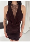Kadın Dantel Detaylı Derin Dekolte Drapeli Mini Elbise Şık Kolsuz - Kahvrenegi