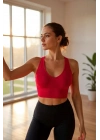 Kadın Kırmızı Derin Göğüs Dekolteli Şık Crop Top Bluz – Şık, Rahat ve Kolay Kombinlenebilir