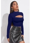 Kadın Lacivert Göğüs Dekolteli Uzun Kollu Cut Out Crop Top Bluz – Şık, Rahat ve Kolay Kombinlenebilir