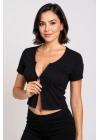 Kadın Siyah Çift Fermuarlı Yarım Kol Crop Top Bluz – Şık, Rahat ve Kolay Kombinlenebilir