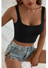Kadın Siyah Kalın Askılı Crop Top Büstiyer – Modern ve Şık Tasarım