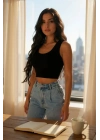 Kadın Siyah Kare Yaka Crop Top Bluz – Şık, Rahat ve Kolay Kombinlenebilir