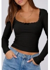 Kadın Siyah Kare Yaka Dantelli Uzun Kollu Crop Top Bluz – Şık, Rahat ve Kolay Kombinlenebilir