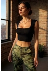 Kadın Siyah Kare Yaka Kalınlaşan Omuz Detaylı Crop Top Bluz