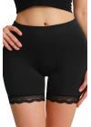 Kadın Siyah Pop Up Kalça Kaldırıcı ve Sekillendirici Dantel Paçalı Şort Külot