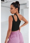 Kadın Siyah Tek Omuz Cut Out Detaylı Crop Top Bluz – Şık, Rahat ve Kolay Kombinlenebilir
