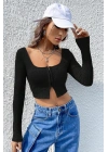 Kadın Siyah Uzun Kollu Agraflı Göğüs ve Göbek Dekolteli Crop Top Bluz