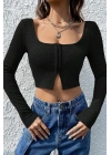 Kadın Siyah Uzun Kollu Agraflı Göğüs ve Göbek Dekolteli Crop Top Bluz – Şık, Rahat ve Kolay Kombinlenebilir