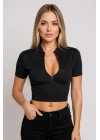 Kadın Siyah Yarım Fermuarlı ve Kısa Kollu Crop Top Bluz