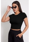 Kadın Siyah Yuvarlak Yaka Yarım Kol Crop Top Bluz