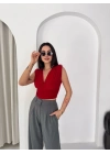Kadın Vatkalı Kolsuz V Yaka Drapeli Crop Bluz Likralı Fit - Kırmızı
