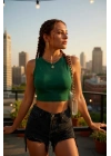 Kadın Yeşil Kare Yaka Crop Top Bluz – Şık, Rahat ve Kolay Kombinlenebilir