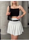 Kemerli piliseli şort etek beyaz s25305