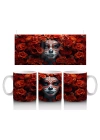 Kırmızı Güllerle Çevrili Solgun Yüz – Hediyelik Kahve Kupası