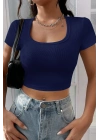 Kadın Lacivert Yarım Kol Düz Yaka Crop Top Bluz