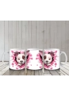 Pembe Çiçekli Çatlak Zeminden Bakan Sevimli Köpek - Baskılı kahve kupası