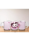 Pembe Kalpli Çatlak Duvar Arasında Tatlı Kedi – Baskılı Kahve Kupası