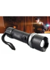 Polis El Feneri: Zoomlu + Sellektörlü + Şarjlı El Feneri (500 Metre)