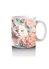 Renkli Çiçeklerle Süslenmiş Kedi Ailesi – Baskılı Kahve Kupası