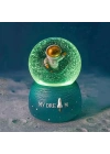 Sevimli Astronot Kar Küresi