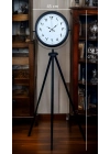 ® Siyah Arap Rakamlı Sıradışı Tasarım Tripod Ayaklı Saat