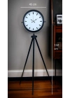 ® Siyah & Beyaz Saf Sade Tasarım Tripod Ayaklı Saat