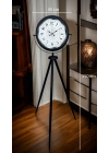 ® Siyah Desenli Şık Tripod Ayaklı Saat