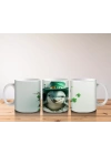 St. Patrick Şapkalı Sevimli Beyaz Köpek – Baskılı Kahve Kupası