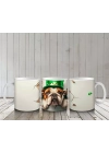 St. Patrick Şapkasıyla Çatlakta Bulldog – Baskılı Kahve Kupası