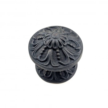 ÇOK SATAN Antika Tarz Dekoratif Pirinç Çiçekli Kapı Tokmağı - 80 Mm Çap, Oksit