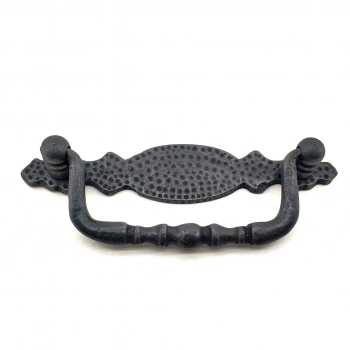 ÇOK SATAN Antika Tarz Dekoratif Pirinç Dövme Sallantı Kapı Kulbu - 43x118 Mm, Oksit