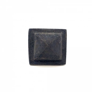 ÇOK SATAN Antika Tarz Dekoratif Pirinç Flanşlı Piramit Kabara - 29 mm, Oksit