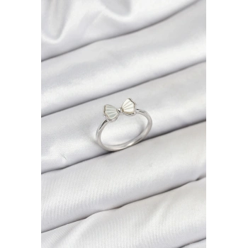 ÇOK SATAN BFS Pirinç Gümüş Renk Fiyonk Model Kadın Yüzük