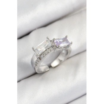 ÇOK SATAN BFS Pirinç Zirkon Taşlı Dikdörtgen Model Gümüş Renk Kadın Yüzük