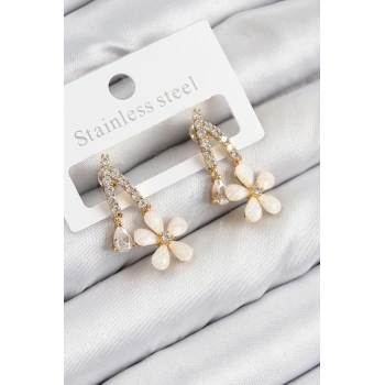 ÇOK SATAN BFS Pirinç Zirkon Taşlı Papatya Model Gold Renk Kadın Küpe