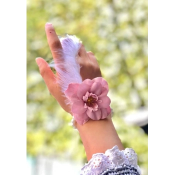 ÇOK SATAN Bride to be Nedime Gelin Bilekliği Tüy ve İnci Boncuk Detaylı Pembe Renkli Bekarlığa Veda Partisi Bilekliği 10 Adet