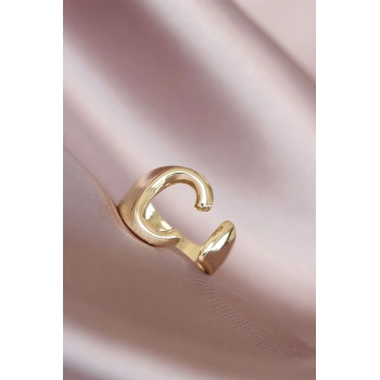 ÇOK SATAN C Harfli Altın Renk Ayarlamalı Metal Kadın Yüzük