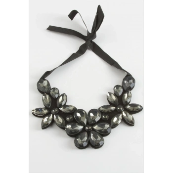 ÇOK SATAN Çiçek Taşlı Yaka Kolye