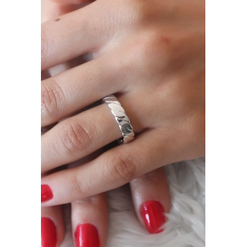 ÇOK SATAN Gümüş Renk Sarmal Model Kadın Yüzük