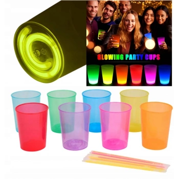 ÇOK SATAN Karanlıkta Yanan Mega Glow Bardaklar 8 Adet