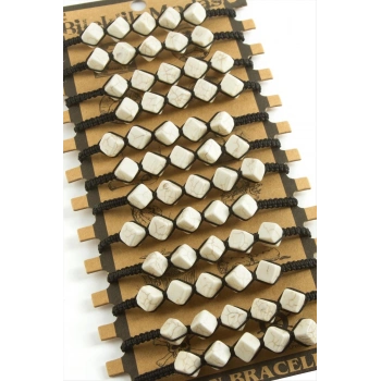 ÇOK SATAN Küp Makrome Örgülü Bileklik