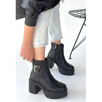 ÇOK SATAN Lonji Siyah Cilt Topuklu Bot